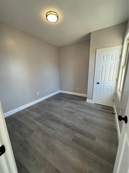 Building Photo - 314 Dartmouth St