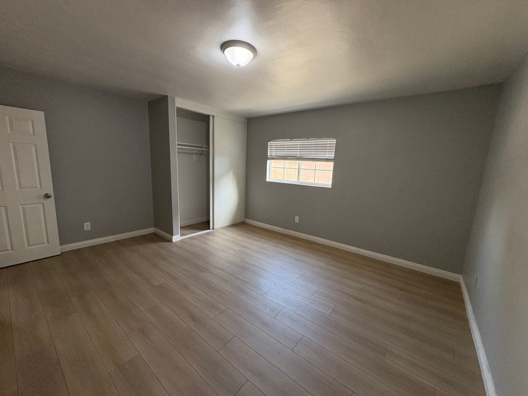 Building Photo - 4925 Chino Ave