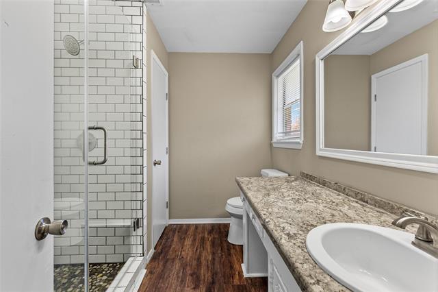 Building Photo - 6305 Chapman Dr