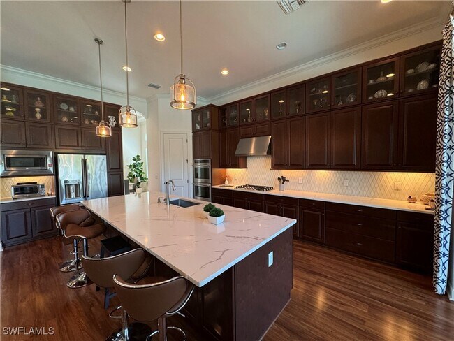 Building Photo - 9262 Rialto Ln