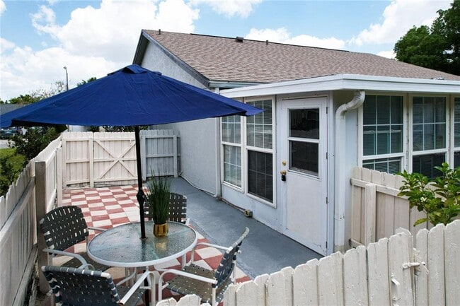 Building Photo - 5716 Delano Ln