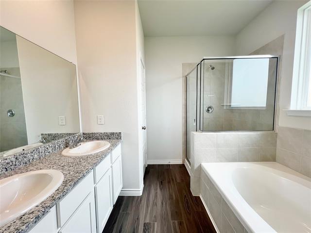 Building Photo - 5021 Chital Dr