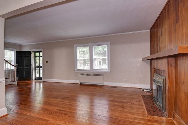 Building Photo - PORTSMOUTH FOR RENT!