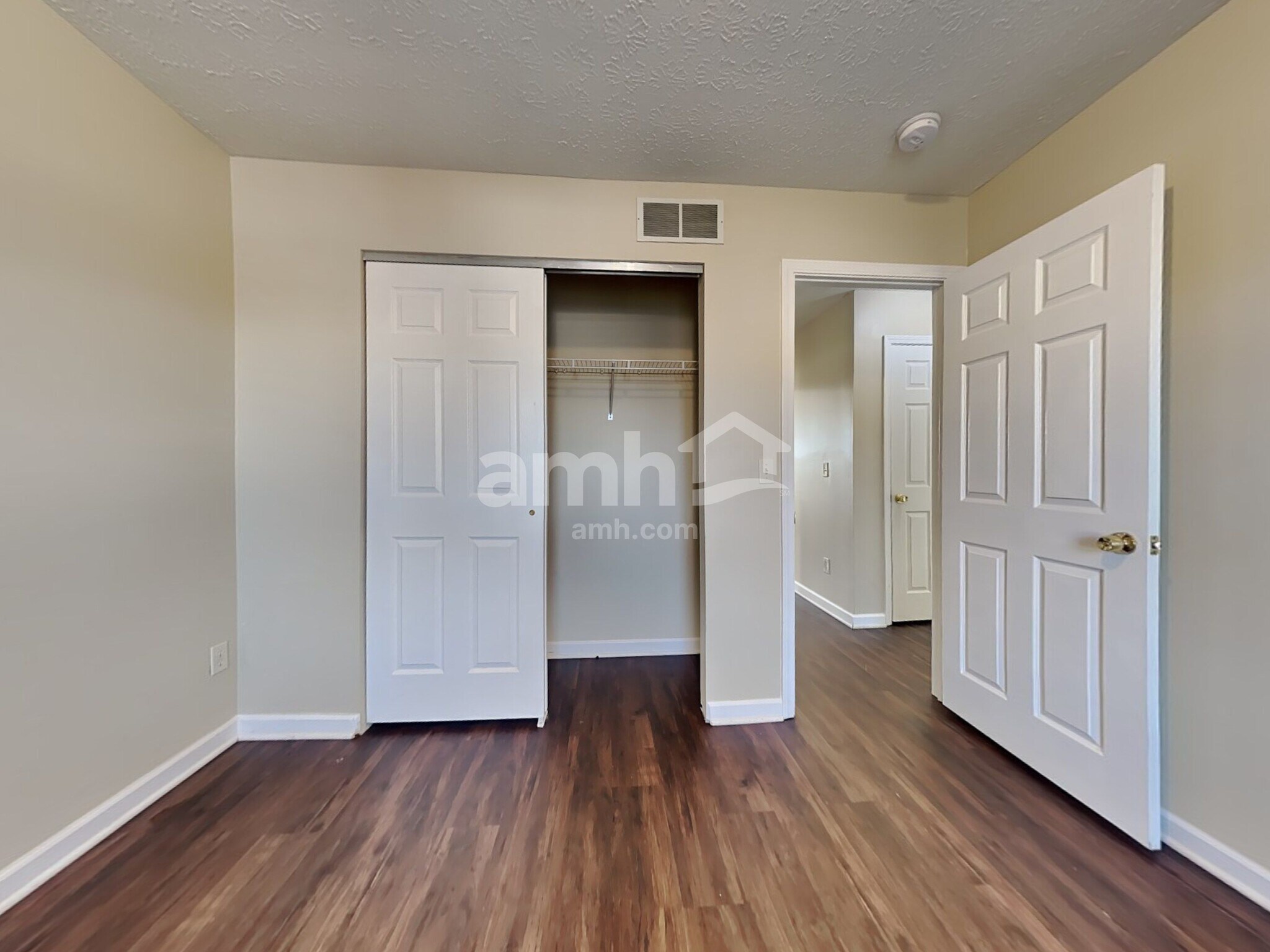 Building Photo - 6543 Vonnie Vale Ct