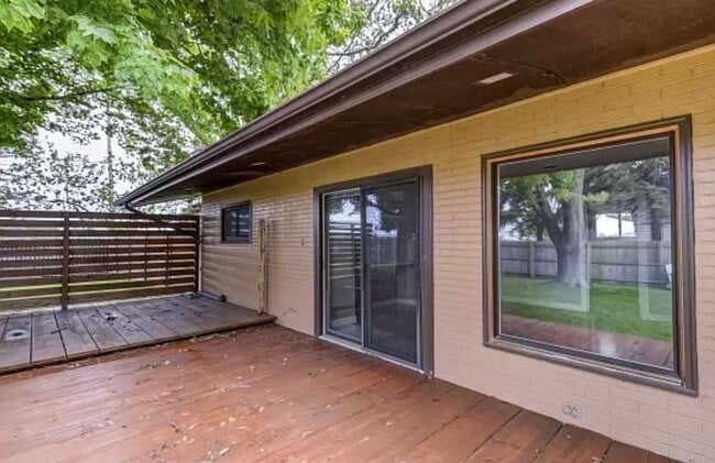 Building Photo - ** LARGE HOME ** CHATHAM SCHOOLS ** SPRINGFIELD UTILITIES