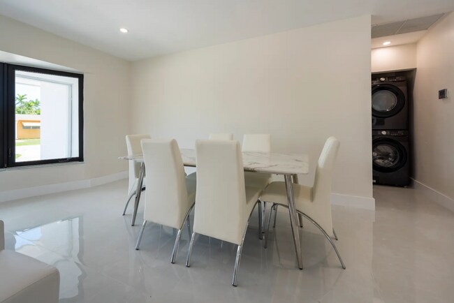 Building Photo - 8513 NW 41 Street LLC