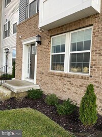 Building Photo - 7795 Barrensdale Rd