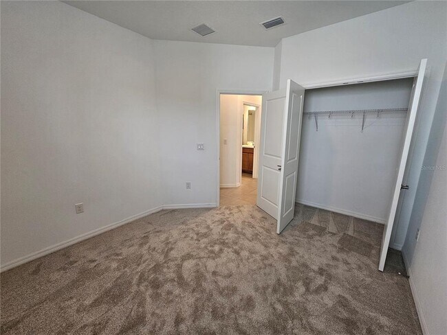 Building Photo - 10171 Milky Way Cir