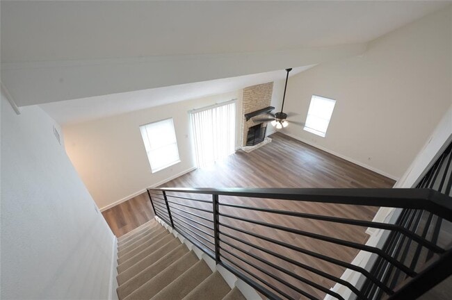 Building Photo - 7403 Ferndale Cir