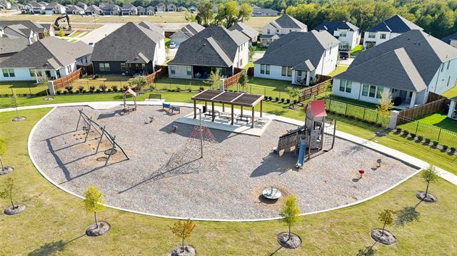 Building Photo - 4018 Sandstone Dr