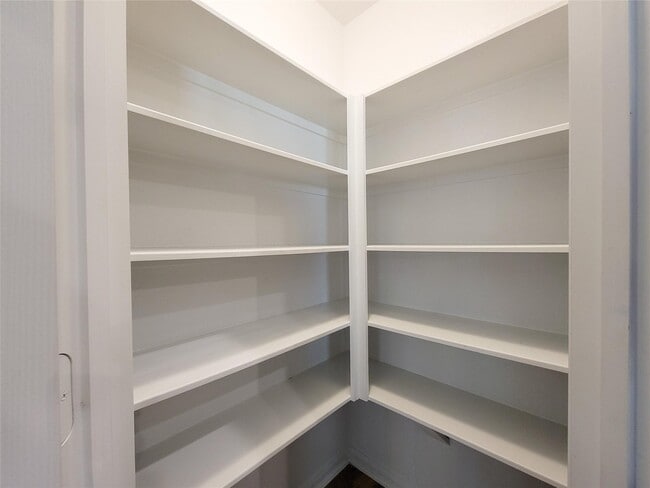 Building Photo - 1046 Steel Blue Dr