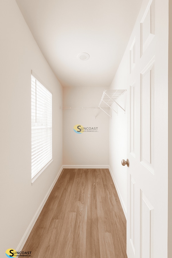 Building Photo - 355 Reeves St