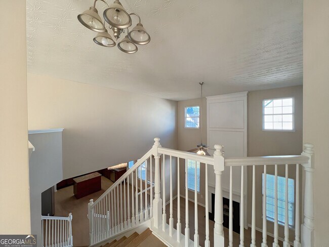 Building Photo - 2751 Spence Ct NE