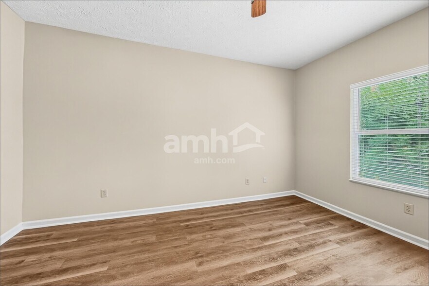 Building Photo - 2944 Limber Pine Dr