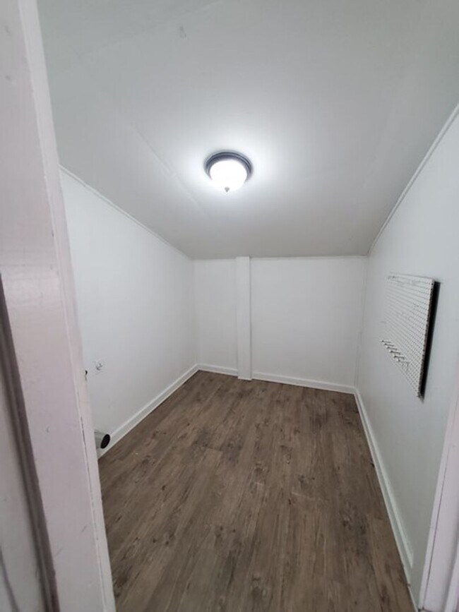 Building Photo - Beautiful 3-Bed Apartment in Schertz!