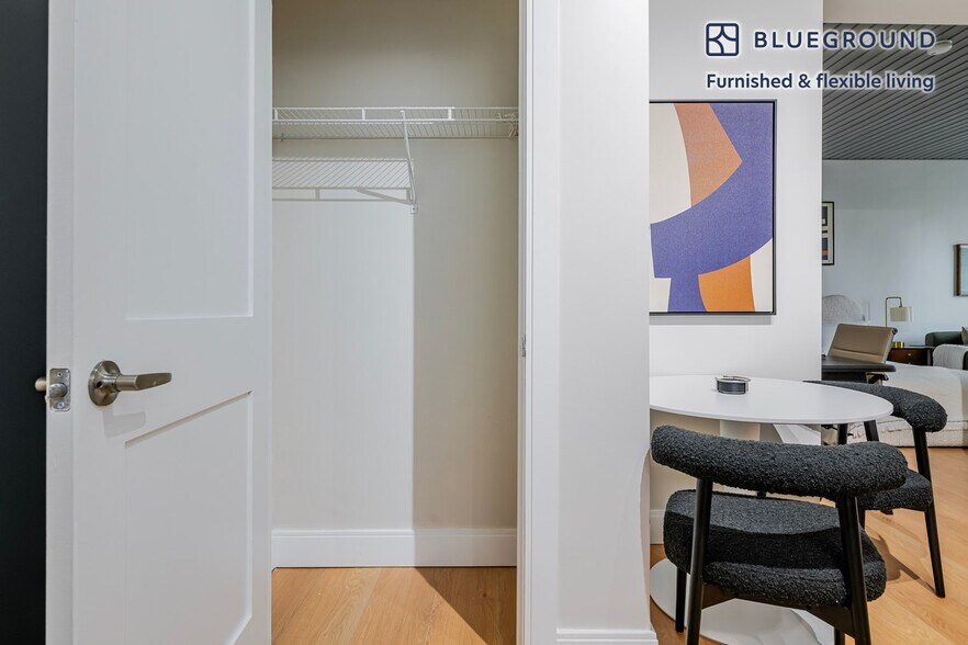 Building Photo - 44 Bromfield St
