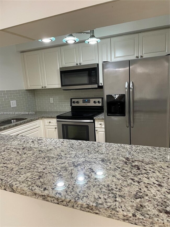 Building Photo - 6312 W Sample Rd