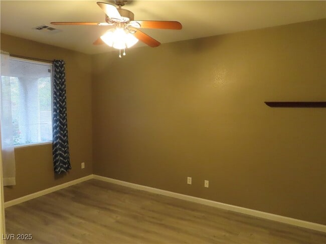 Building Photo - 4318 Via Dana Ave