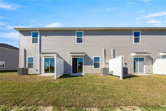 Building Photo - 4883 SW 81st Lp