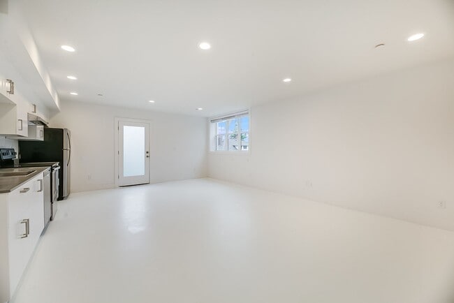 Interior Photo - Columbia City Abbey