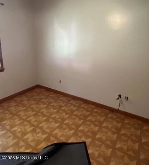 Building Photo - 1056 Broken Arrow Ln