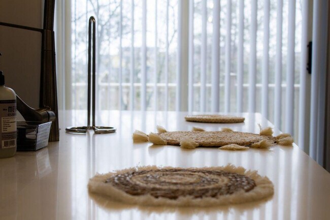 Building Photo - 1439 N Telluride St