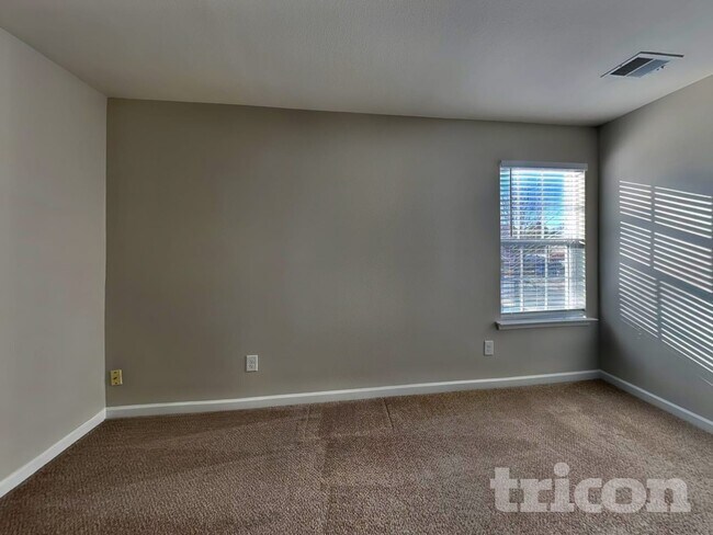 Building Photo - 13730 Elsie Caldwell Ln