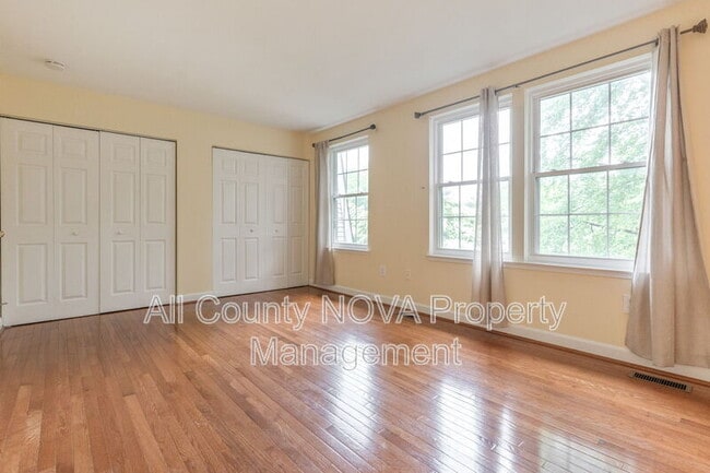 Building Photo - 7612 Indian Hills Dr
