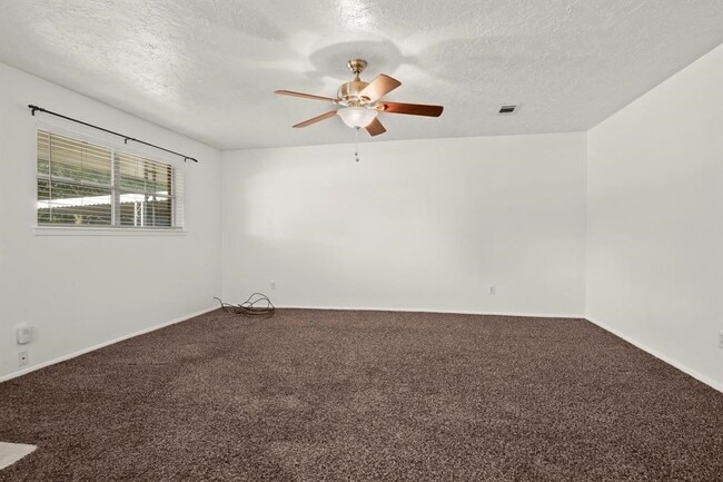 Building Photo - 6314 Olson Ln