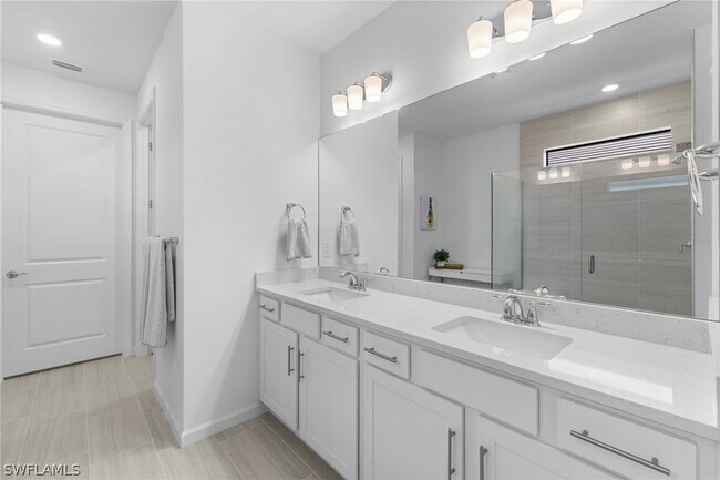 Building Photo - 1854 Amador Ct