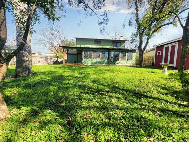 Building Photo - 6709 Tulsa Cove