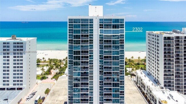 Building Photo - 2655 Collins Ave
