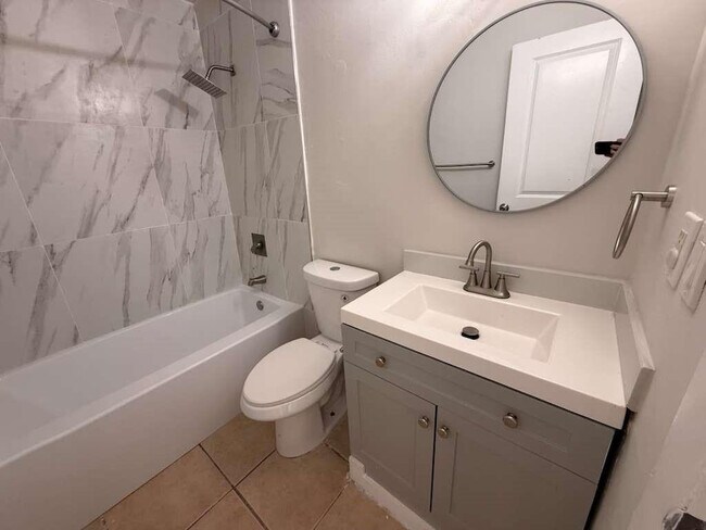 Building Photo - 1875 40th Ave