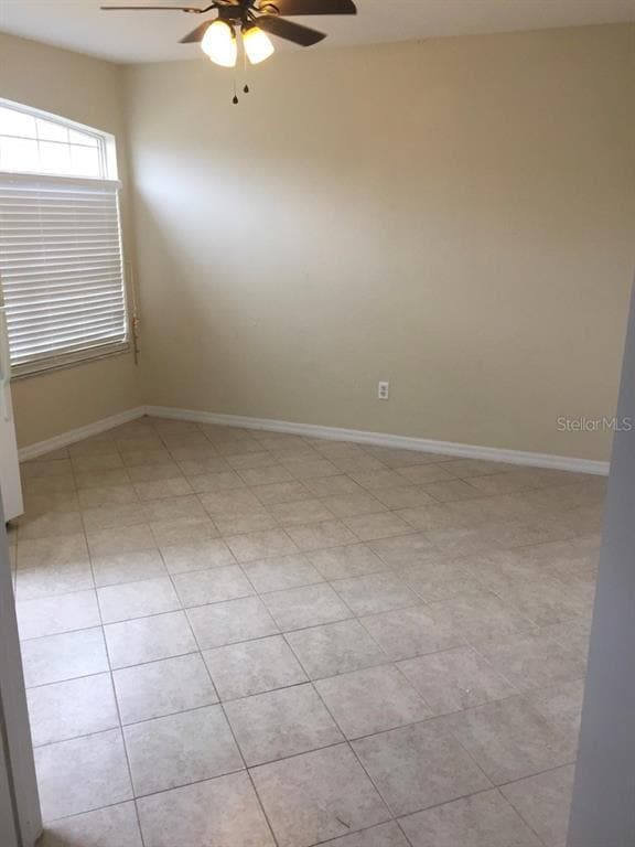 Building Photo - 227 Orchid Dr
