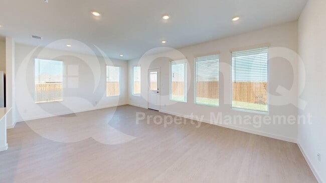 Building Photo - 454 Ridge Dr