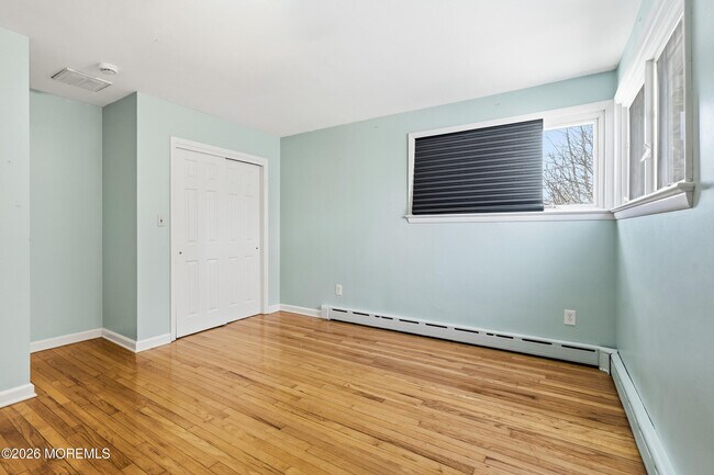 Building Photo - 294 Brighton Ave