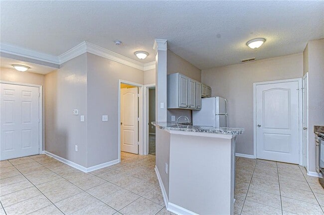 Building Photo - 17942 Villa Creek Dr