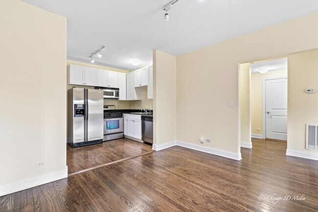 Building Photo - 1224 Elmwood Ave