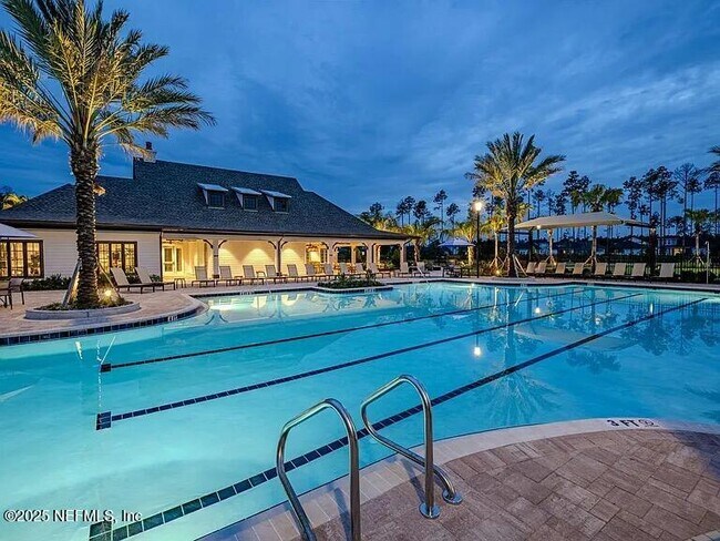 Building Photo - 816 Cordova Palms Pkwy