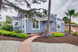 Building Photo - Charismatic 2 Bedroom/1 Bath Home For Rent in South Park!