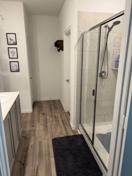 Building Photo - 1219 Smoketree Ln