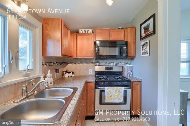 Building Photo - 2 Bedroom Bungalow in Elizabethtown!