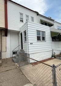 Building Photo - 6921 Clinton Rd