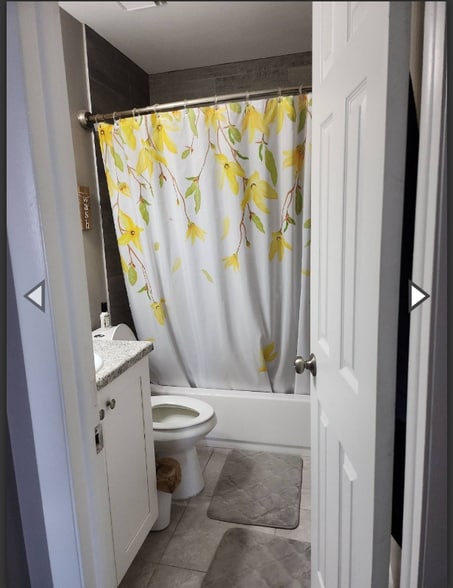 Building Photo - 7015 Woody Creek Dr