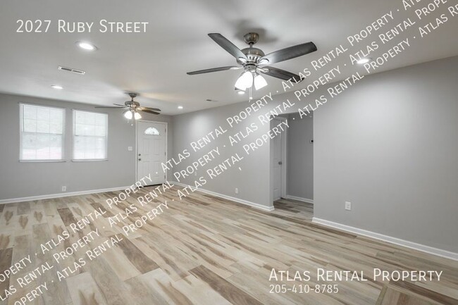 Building Photo - $100 Off Your First Month’s Rent!