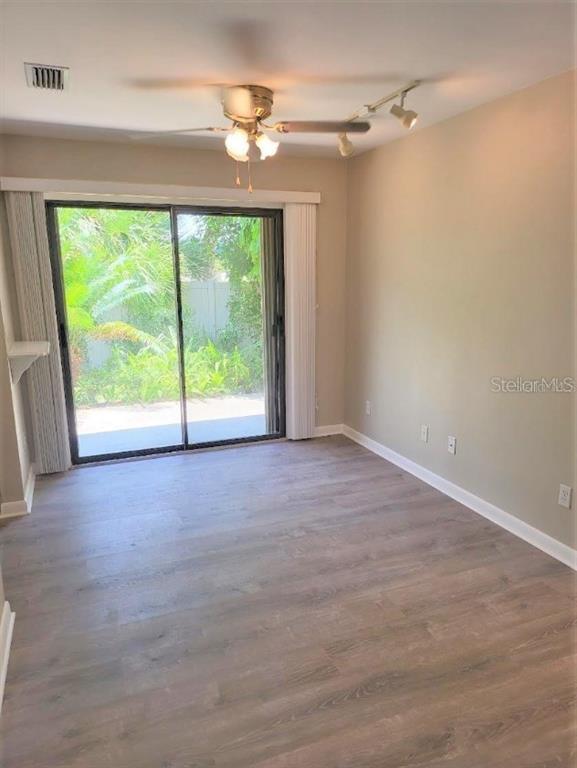 Building Photo - 1711 Settlers Dr