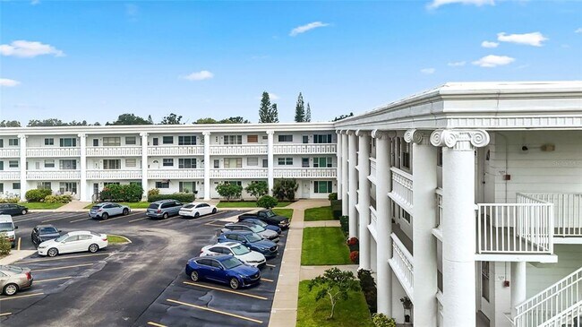 Building Photo - 2454 Australia Way E