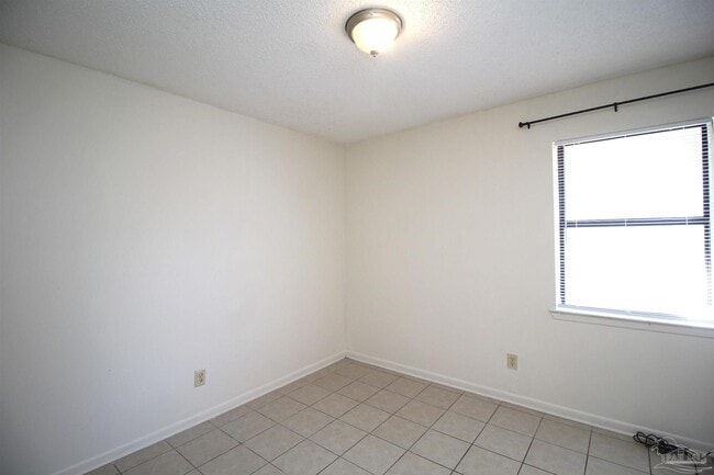 Building Photo - 5205 Charbar Dr