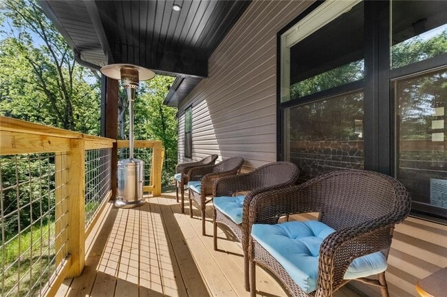 Building Photo - 45 Blairgowrie Dr