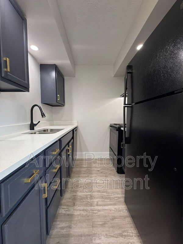 Building Photo - 286049